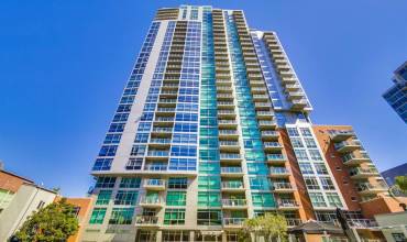 800 The Mark Ln 2701, San Diego, California 92101, 2 Bedrooms Bedrooms, ,2 BathroomsBathrooms,Residential Lease,Rent,800 The Mark Ln 2701,240013855SD