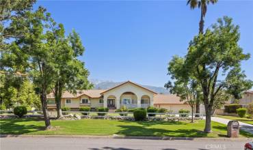 10940 Beechwood Drive, Rancho Cucamonga, California 91737, 3 Bedrooms Bedrooms, ,3 BathroomsBathrooms,Residential,Buy,10940 Beechwood Drive,AR24123844