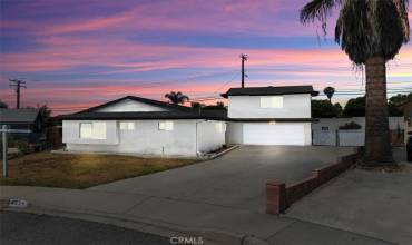 6220 Filkins Avenue, Rancho Cucamonga, California 91737, 4 Bedrooms Bedrooms, ,2 BathroomsBathrooms,Residential,Buy,6220 Filkins Avenue,IV24114235