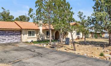 8899 Camphor Avenue, Hesperia, California 92345, 3 Bedrooms Bedrooms, ,3 BathroomsBathrooms,Residential,Buy,8899 Camphor Avenue,EV24123950