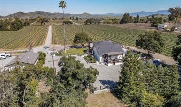 4100 Hecker Pass Road, Gilroy, California 95020, 2 Bedrooms Bedrooms, ,3 BathroomsBathrooms,Residential,Buy,4100 Hecker Pass Road,ML81969979