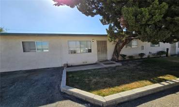34214 COUNTYLINE RD B, Yucaipa, California 92399, 2 Bedrooms Bedrooms, ,1 BathroomBathrooms,Residential Lease,Rent,34214 COUNTYLINE RD B,EV24124957