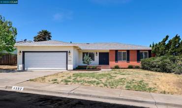 4392 Hillview Dr, Pittsburg, California 94565, 3 Bedrooms Bedrooms, ,2 BathroomsBathrooms,Residential,Buy,4392 Hillview Dr,41063752