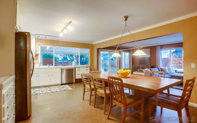 Kitchen/Dining Room