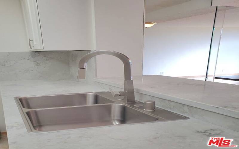 New Sink-Faucet