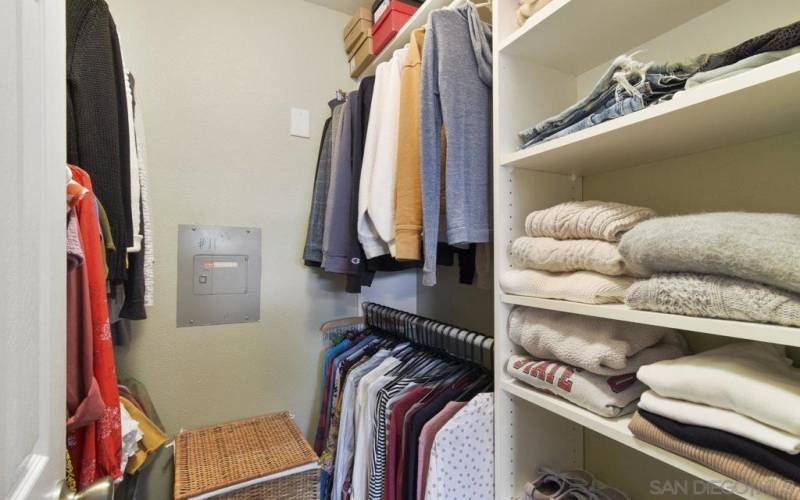 Walk-in Closet