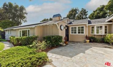 17951 Tramonto Drive, Pacific Palisades, California 90272, 3 Bedrooms Bedrooms, ,2 BathroomsBathrooms,Residential,Buy,17951 Tramonto Drive,24405745