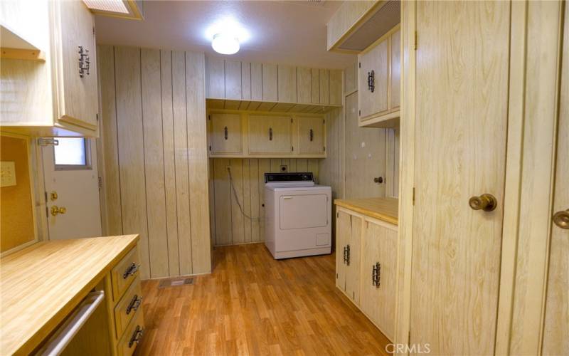 The laundry room has lots of storage!