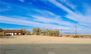 5654 Adobe Road Place, 29 Palms, California 92277, ,Commercial Sale,Buy,5654 Adobe Road Place,SC22249586