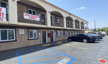 8301 S Figueroa Street, Los Angeles, California 90003, 20 Bedrooms Bedrooms, ,Residential Income,Buy,8301 S Figueroa Street,24406523