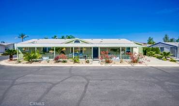 1250 N Kirby Street 202, Hemet, California 92545, 2 Bedrooms Bedrooms, ,2 BathroomsBathrooms,Manufactured In Park,Buy,1250 N Kirby Street 202,DW24127034