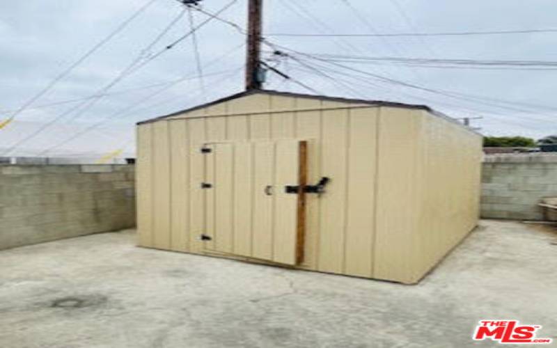 Storage shed