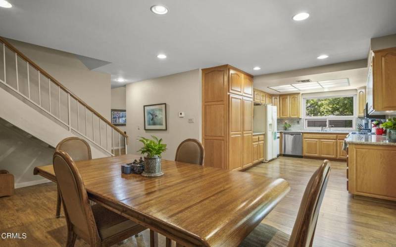 Dining Area 5- 1608 Kerryglen St.