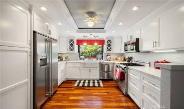 Gorgeous remodeled kitchen