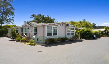 789 Green Valley Road, Watsonville, California 95076, 3 Bedrooms Bedrooms, ,2 BathroomsBathrooms,Manufactured In Park,Buy,789 Green Valley Road,ML81970558