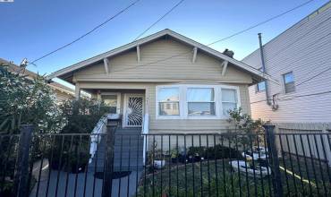 571 5th St, Richmond, California 94801, 3 Bedrooms Bedrooms, ,1 BathroomBathrooms,Residential,Buy,571 5th St,41064251