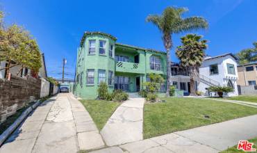 1637 S Highland Avenue, Los Angeles, California 90019, 4 Bedrooms Bedrooms, ,Residential Income,Buy,1637 S Highland Avenue,24407009