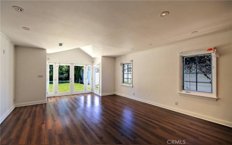 Master Bedroom w/Glass Doors overlooking Yard