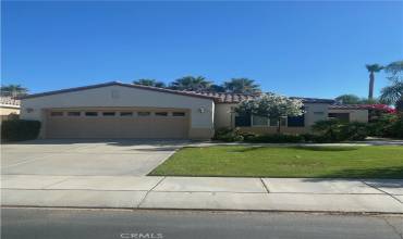 81880 Golden Star Way, La Quinta, California 92253, 2 Bedrooms Bedrooms, ,2 BathroomsBathrooms,Residential Lease,Rent,81880 Golden Star Way,OC24127408