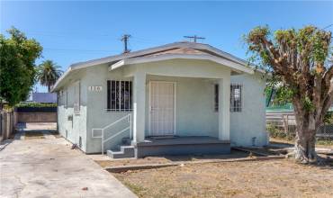 116 E 92nd Street, Los Angeles, California 90003, 4 Bedrooms Bedrooms, ,2 BathroomsBathrooms,Residential,Buy,116 E 92nd Street,RS24127433