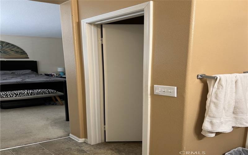 Master Bedroom Bathroom