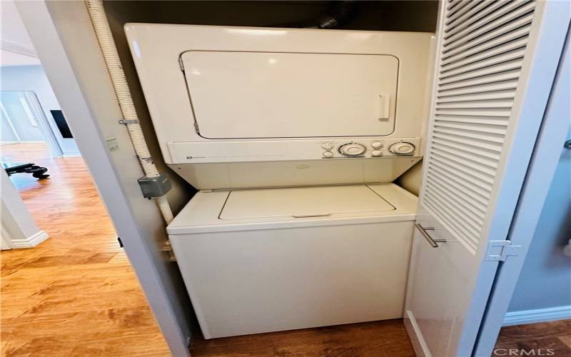 Stackable Washer and Dryer