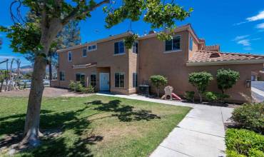 13893 Pinkard Way 91, El Cajon, California 92021, 3 Bedrooms Bedrooms, ,2 BathroomsBathrooms,Residential,Buy,13893 Pinkard Way 91,PTP2403721