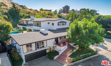 2290 GLOAMING Way, Beverly Hills, California 90210, 5 Bedrooms Bedrooms, ,4 BathroomsBathrooms,Residential Lease,Rent,2290 GLOAMING Way,24405515