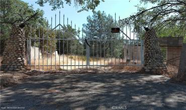 5152 Boyer Road, Mariposa, California 95338, ,Land,Buy,5152 Boyer Road,MP24129848