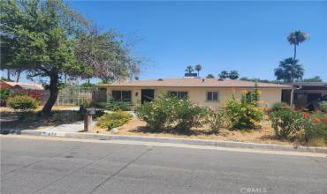 656 S Highland Drive, Palm Springs, California 92264, 4 Bedrooms Bedrooms, ,3 BathroomsBathrooms,Residential,Buy,656 S Highland Drive,SR24129869