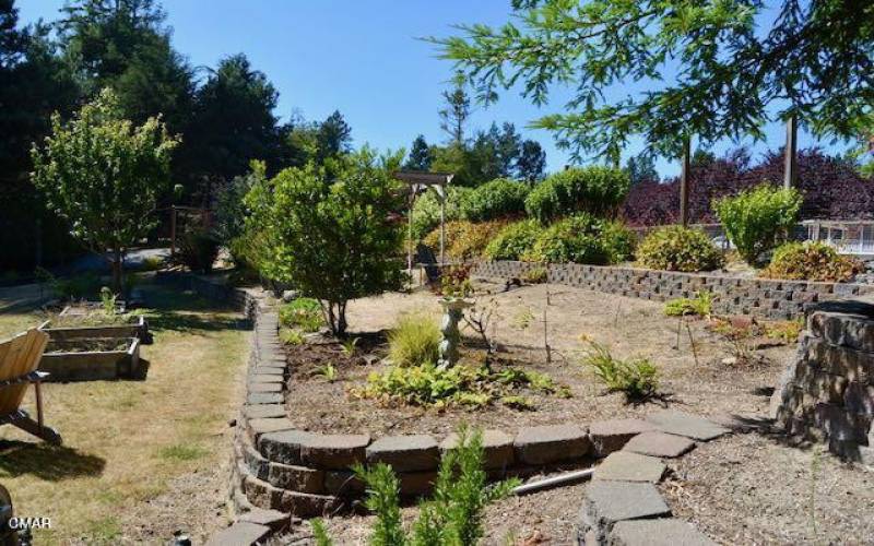 Pergola in the front gardening area