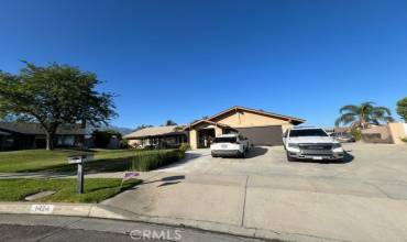 1424 N 13th Avenue, Upland, California 91786, 4 Bedrooms Bedrooms, ,3 BathroomsBathrooms,Residential,Buy,1424 N 13th Avenue,IV24128973