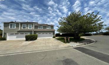 350 Clearpointe Dr, Vallejo, California 94591, 3 Bedrooms Bedrooms, ,2 BathroomsBathrooms,Residential,Buy,350 Clearpointe Dr,41064690