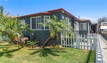 467 W 12th Street, San Pedro, California 90731, 4 Bedrooms Bedrooms, ,4 BathroomsBathrooms,Residential Income,Buy,467 W 12th Street,SB24127790