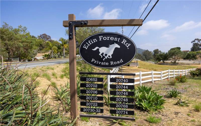 Entrance of private driveway from Elfin Forest Road