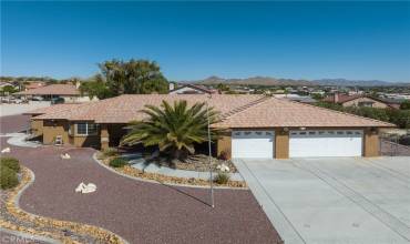 16045 Chiwi Road, Apple Valley, California 92307, 4 Bedrooms Bedrooms, ,3 BathroomsBathrooms,Residential,Buy,16045 Chiwi Road,HD24129097