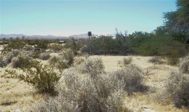 0 National Trails Highway, Barstow, California 92311, ,Land,Buy,0 National Trails Highway,HD24132149