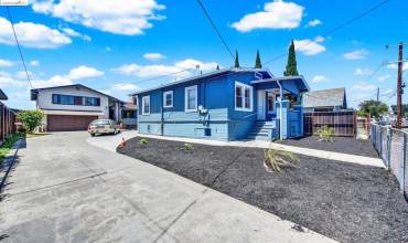 7203 Holly St, Oakland, California 94621, 6 Bedrooms Bedrooms, ,4 BathroomsBathrooms,Residential Income,Buy,7203 Holly St,41064823