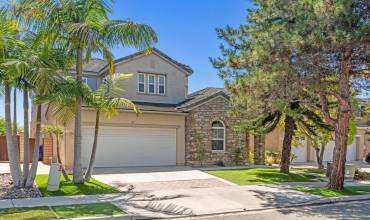 13115 Sunstone Point, San Diego, California 92130, 5 Bedrooms Bedrooms, ,3 BathroomsBathrooms,Residential Lease,Rent,13115 Sunstone Point,240014820SD