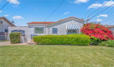 1637 W 37th Street, Los Angeles, California 90018, 4 Bedrooms Bedrooms, ,2 BathroomsBathrooms,Residential,Buy,1637 W 37th Street,SB24127039