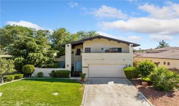 13271 Country Club Drive, Victorville, California 92395, 4 Bedrooms Bedrooms, ,2 BathroomsBathrooms,Residential,Buy,13271 Country Club Drive,TR24131223