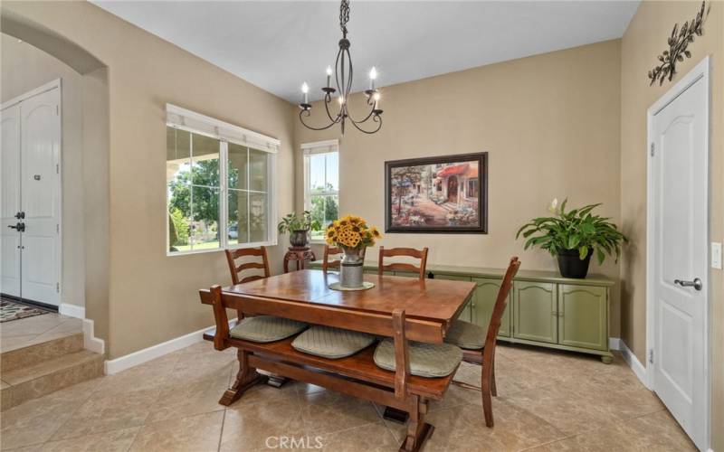 Kitchen dining nook