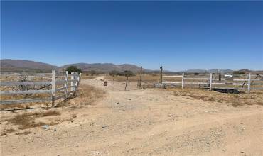 17420 Meridian Road, Lucerne Valley, California 92356, ,Land,Buy,17420 Meridian Road,HD24131843