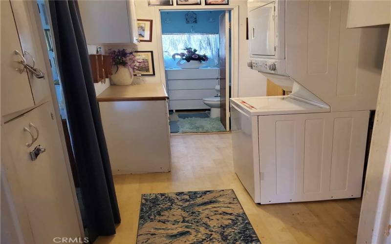 Cottage laundry room