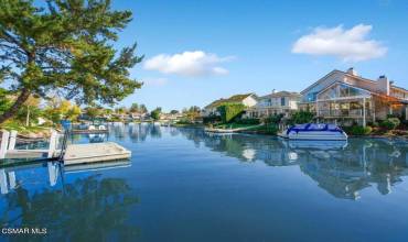 Mariner Circle Lake