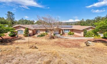 30082 Tioga Drive, Coarsegold, California 93614, 4 Bedrooms Bedrooms, ,3 BathroomsBathrooms,Residential,Buy,30082 Tioga Drive,FR24132893