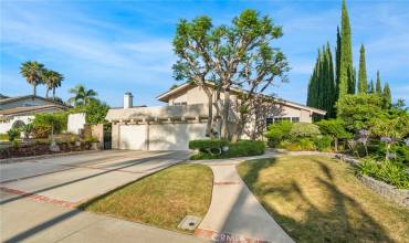 Take a look at this elegant & stunning home w/ fresh landscaping & paint