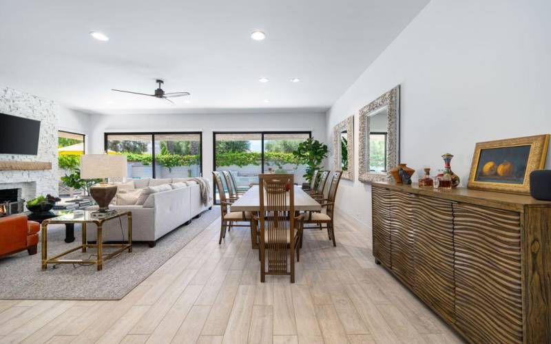 Kitchen and breakfast nook