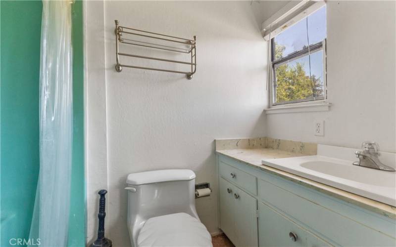 Bedroom #3's full bathroom.