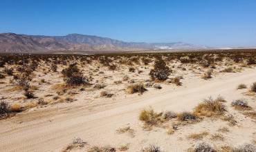 0 Joshua Tree Road, Lucerne Valley, California 92356, ,Land,Buy,0 Joshua Tree Road,TR24008183